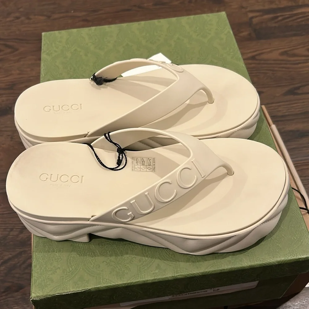 Gucci platform flip flops